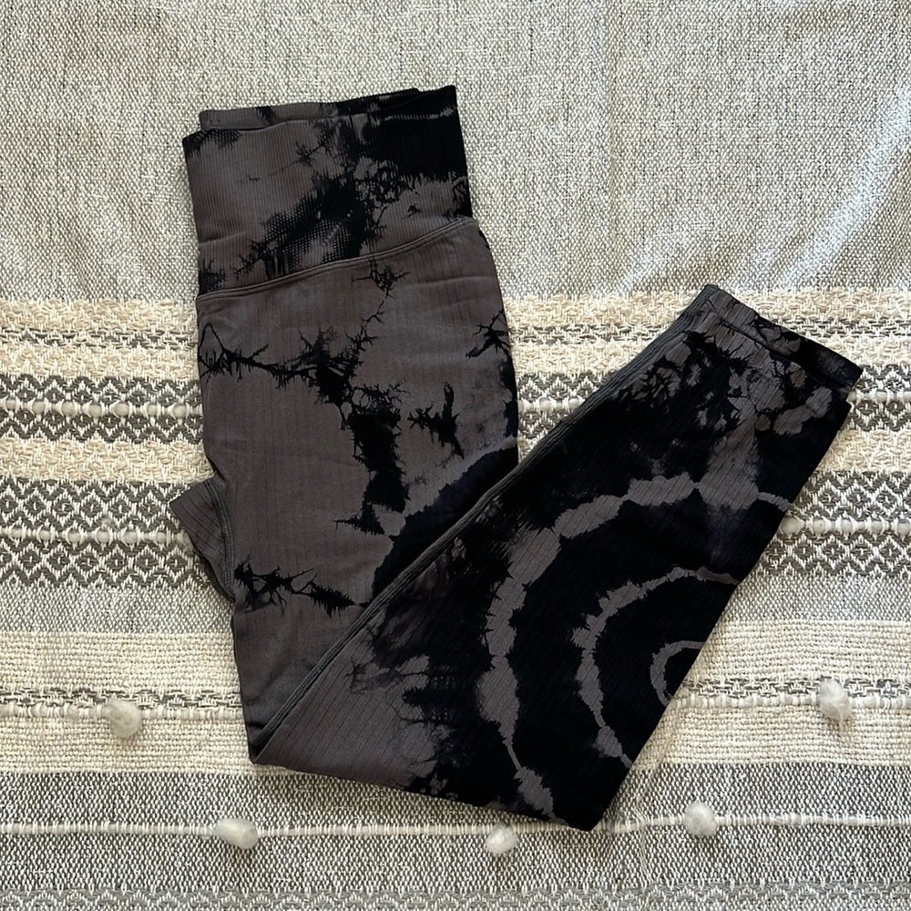 Victoria Secret Pink leggings